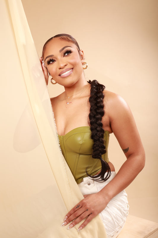 Essential Gold Hoop Earrings